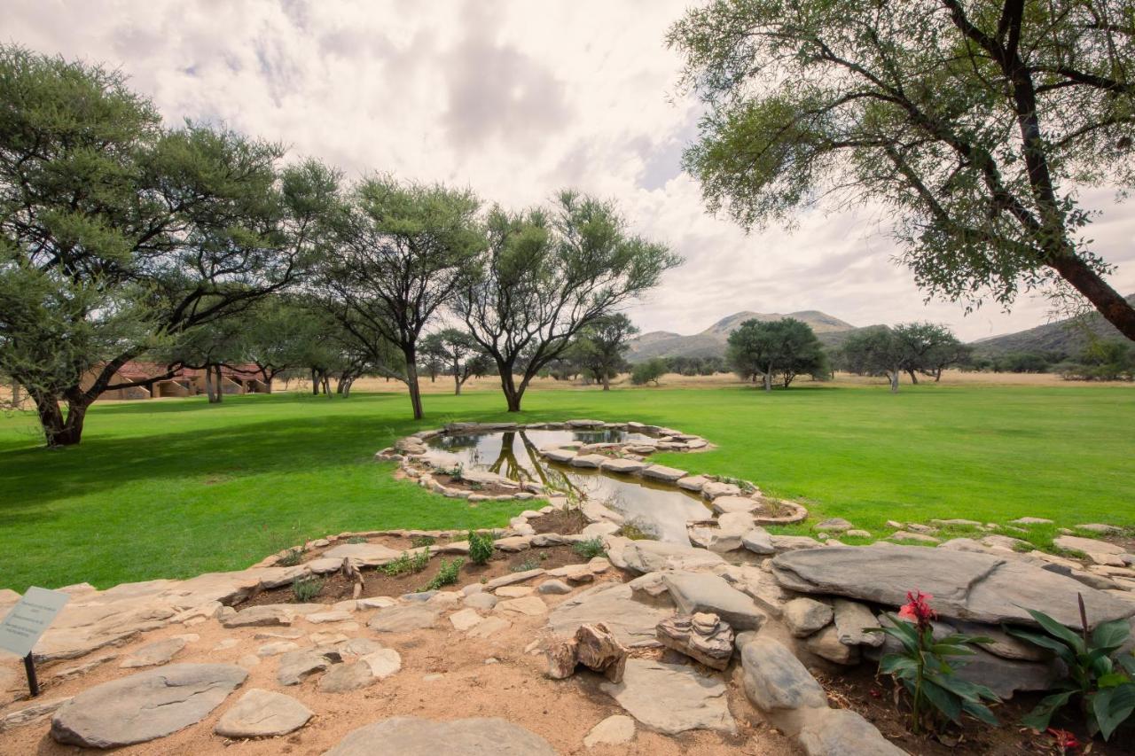 Okapuka Safari Lodge Windhoek Exterior photo